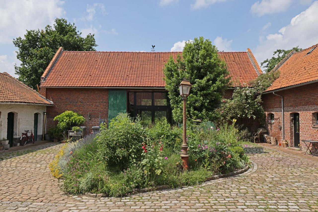 Letabli Hotel Ennetieres-en-Weppes Exterior foto